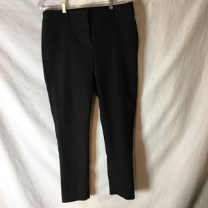 LOFT Black Marisa skinny SZ10. 27” inseam EUC!!!
